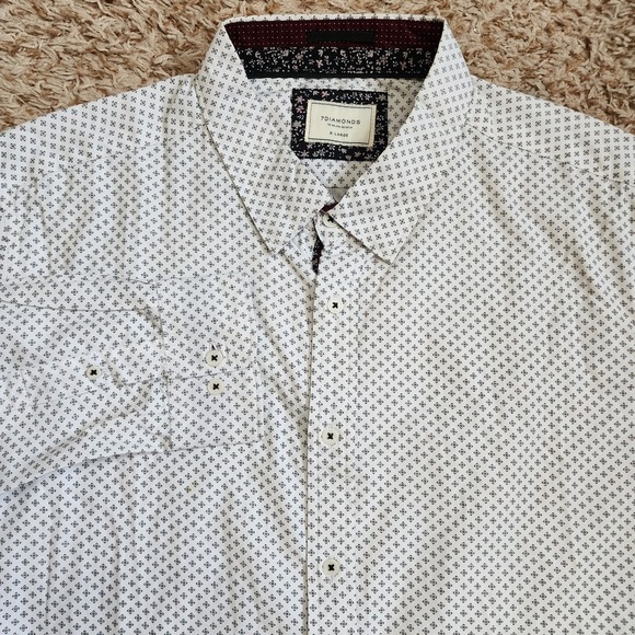 7 Diamonds Square Pattern Men's XL Long Sleeve Button Up‎ White Shirt - Picture 1 of 7